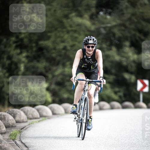 21.06.2026 - 29. Vierlanden-Triathlon H.Heesch http://msf.ph/oto/9925932 21.06.2026 13:18:31 Radfahren 1158 meine-sportfotos.de