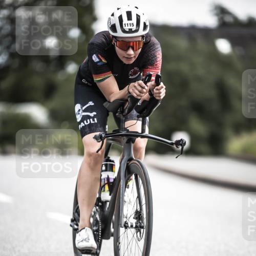21.06.2026 - 29. Vierlanden-Triathlon H.Heesch http://msf.ph/oto/9925960 21.06.2026 13:18:40 Radfahren 1115 meine-sportfotos.de