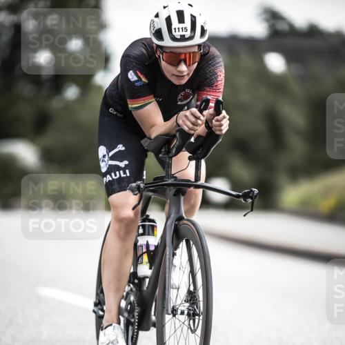 21.06.2026 - 29. Vierlanden-Triathlon H.Heesch http://msf.ph/oto/9925961 21.06.2026 13:18:40 Radfahren 1115 meine-sportfotos.de
