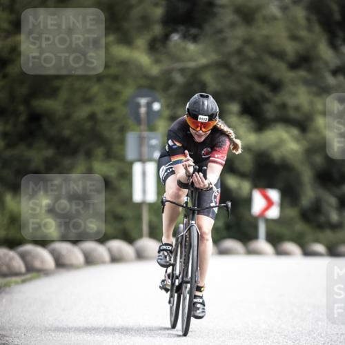 21.06.2026 - 29. Vierlanden-Triathlon H.Heesch http://msf.ph/oto/9925968 21.06.2026 13:19:08 Radfahren 1112 meine-sportfotos.de