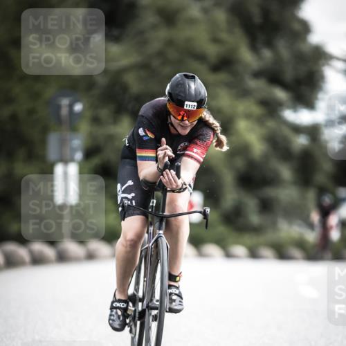 21.06.2026 - 29. Vierlanden-Triathlon H.Heesch http://msf.ph/oto/9925983 21.06.2026 13:19:08 Radfahren 1112 meine-sportfotos.de