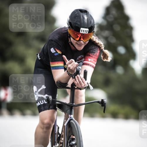 21.06.2026 - 29. Vierlanden-Triathlon H.Heesch http://msf.ph/oto/9926005 21.06.2026 13:19:09 Radfahren 1112 meine-sportfotos.de