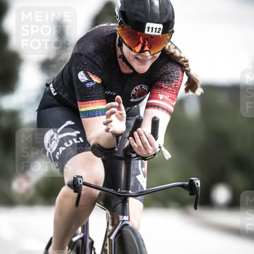 21.06.2026 - 29. Vierlanden-Triathlon H.Heesch http://msf.ph/oto/9926017 21.06.2026 13:19:09 Radfahren 1112 meine-sportfotos.de