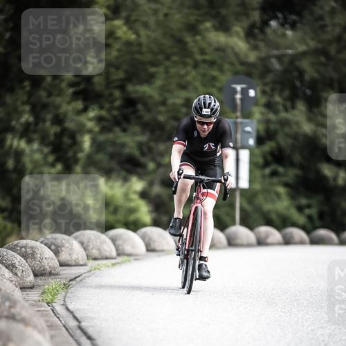 21.06.2026 - 29. Vierlanden-Triathlon H.Heesch http://msf.ph/oto/9926019 21.06.2026 13:19:13 Radfahren 1107 meine-sportfotos.de