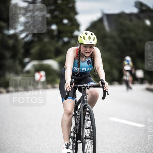 21.06.2026 - 29. Vierlanden-Triathlon H.Heesch http://msf.ph/oto/9926034 21.06.2026 14:56:30 Radfahren 1237 meine-sportfotos.de