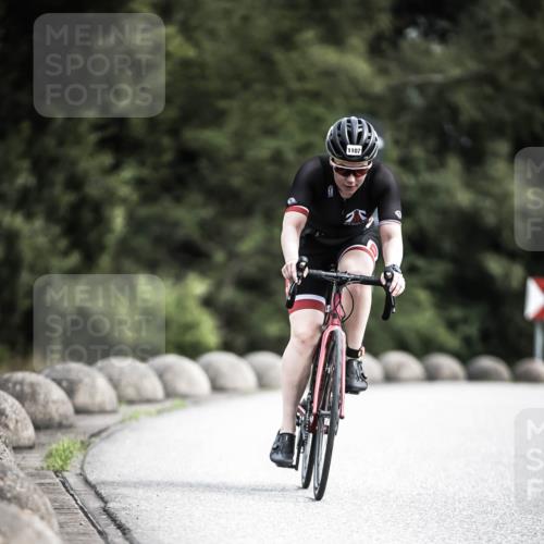 21.06.2026 - 29. Vierlanden-Triathlon H.Heesch http://msf.ph/oto/9926038 21.06.2026 13:19:14 Radfahren 1107 meine-sportfotos.de