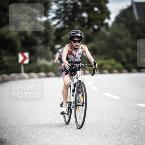 21.06.2026 - 29. Vierlanden-Triathlon H.Heesch http://msf.ph/oto/9926049 21.06.2026 14:56:32 Radfahren 1264 meine-sportfotos.de
