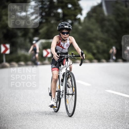 21.06.2026 - 29. Vierlanden-Triathlon H.Heesch http://msf.ph/oto/9926051 21.06.2026 14:56:33 Radfahren 1264 meine-sportfotos.de