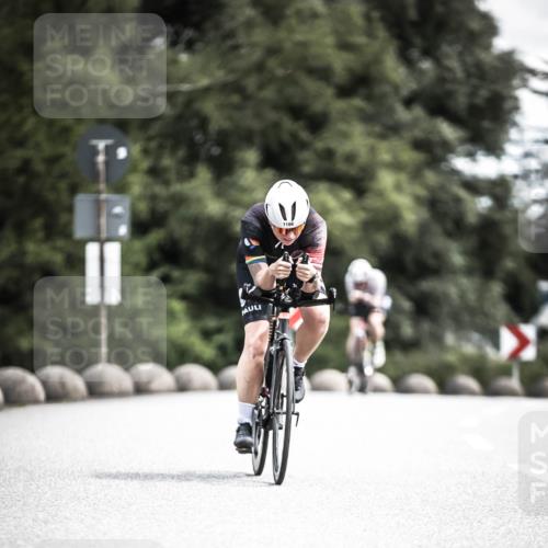 21.06.2026 - 29. Vierlanden-Triathlon H.Heesch http://msf.ph/oto/9926076 21.06.2026 13:19:22 Radfahren 1166 meine-sportfotos.de