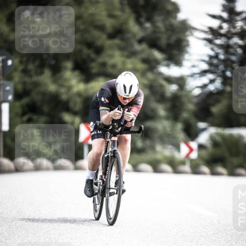21.06.2026 - 29. Vierlanden-Triathlon H.Heesch http://msf.ph/oto/9926088 21.06.2026 13:19:22 Radfahren 1166 meine-sportfotos.de