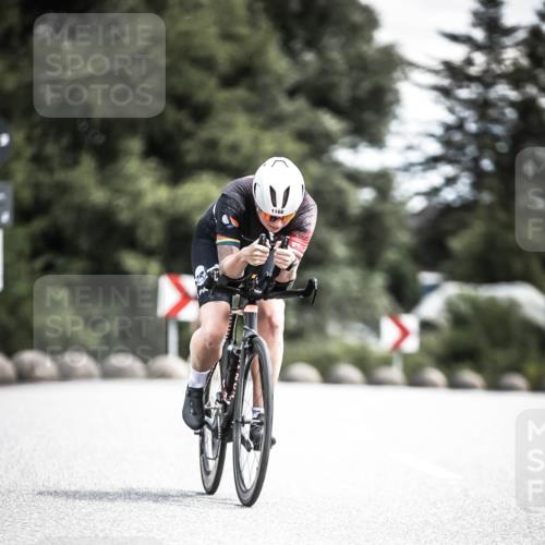 21.06.2026 - 29. Vierlanden-Triathlon H.Heesch http://msf.ph/oto/9926090 21.06.2026 13:19:22 Radfahren 1166 meine-sportfotos.de