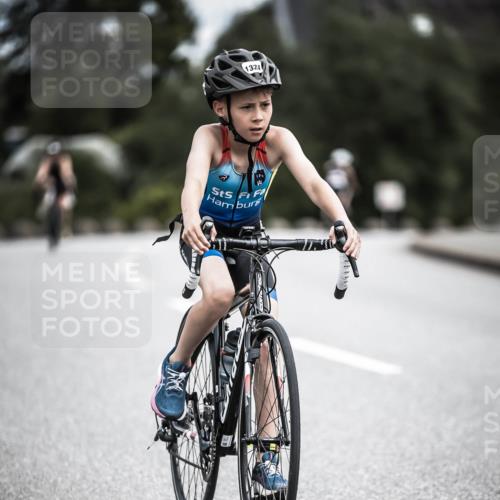 21.06.2026 - 29. Vierlanden-Triathlon H.Heesch http://msf.ph/oto/9926093 21.06.2026 14:56:38 Radfahren 1324 meine-sportfotos.de