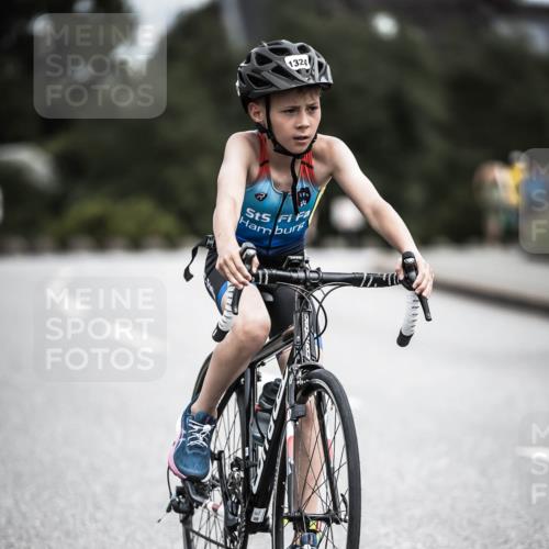 21.06.2026 - 29. Vierlanden-Triathlon H.Heesch http://msf.ph/oto/9926099 21.06.2026 14:56:38 Radfahren 1324 meine-sportfotos.de