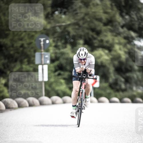 21.06.2026 - 29. Vierlanden-Triathlon H.Heesch http://msf.ph/oto/9926114 21.06.2026 13:19:25 Radfahren 1152 meine-sportfotos.de