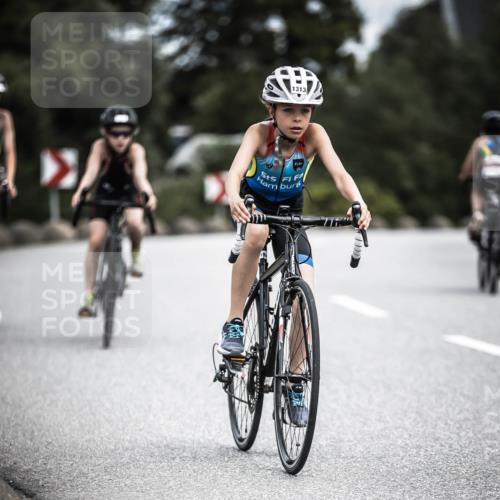 21.06.2026 - 29. Vierlanden-Triathlon H.Heesch http://msf.ph/oto/9926117 21.06.2026 14:56:41 Radfahren 1313 meine-sportfotos.de