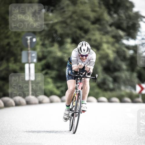 21.06.2026 - 29. Vierlanden-Triathlon H.Heesch http://msf.ph/oto/9926122 21.06.2026 13:19:25 Radfahren 1152 meine-sportfotos.de
