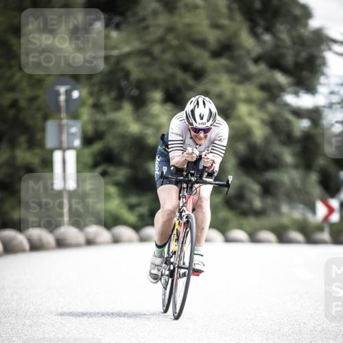 21.06.2026 - 29. Vierlanden-Triathlon H.Heesch http://msf.ph/oto/9926124 21.06.2026 13:19:25 Radfahren 11, 1152 meine-sportfotos.de