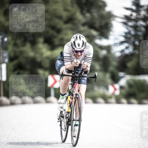 21.06.2026 - 29. Vierlanden-Triathlon H.Heesch http://msf.ph/oto/9926137 21.06.2026 13:19:25 Radfahren 1152 meine-sportfotos.de