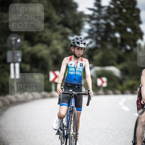 21.06.2026 - 29. Vierlanden-Triathlon H.Heesch http://msf.ph/oto/9926138 21.06.2026 14:56:43 Radfahren 1274 meine-sportfotos.de