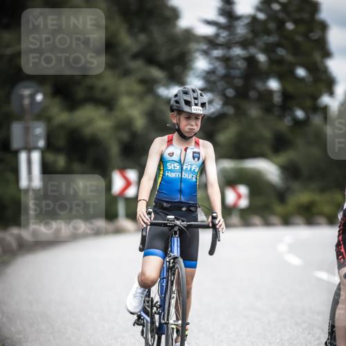 21.06.2026 - 29. Vierlanden-Triathlon H.Heesch http://msf.ph/oto/9926140 21.06.2026 14:56:43 Radfahren 1274 meine-sportfotos.de