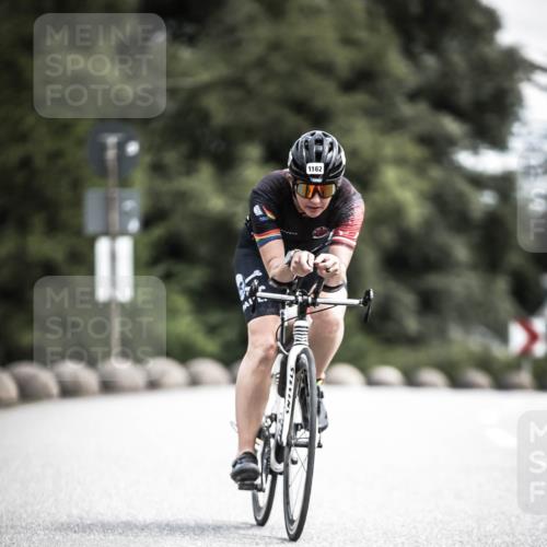 21.06.2026 - 29. Vierlanden-Triathlon H.Heesch http://msf.ph/oto/9926164 21.06.2026 13:20:03 Radfahren 1162 meine-sportfotos.de