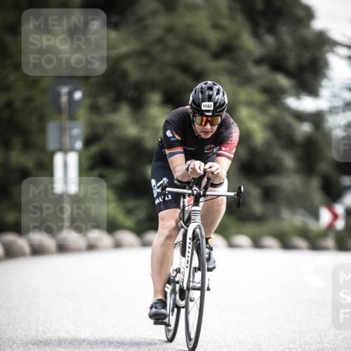 21.06.2026 - 29. Vierlanden-Triathlon H.Heesch http://msf.ph/oto/9926166 21.06.2026 13:20:03 Radfahren 1162 meine-sportfotos.de