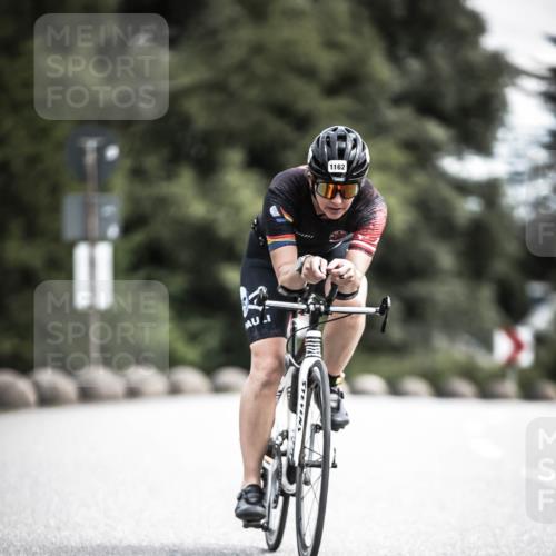 21.06.2026 - 29. Vierlanden-Triathlon H.Heesch http://msf.ph/oto/9926168 21.06.2026 13:20:03 Radfahren 1162 meine-sportfotos.de