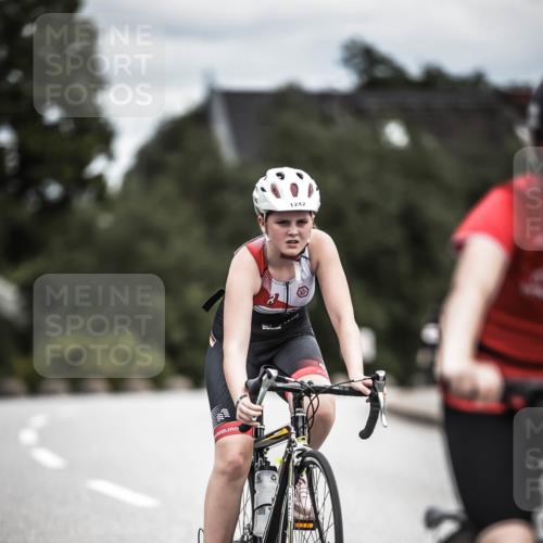21.06.2026 - 29. Vierlanden-Triathlon H.Heesch http://msf.ph/oto/9926193 21.06.2026 14:57:05 Radfahren 1242 meine-sportfotos.de