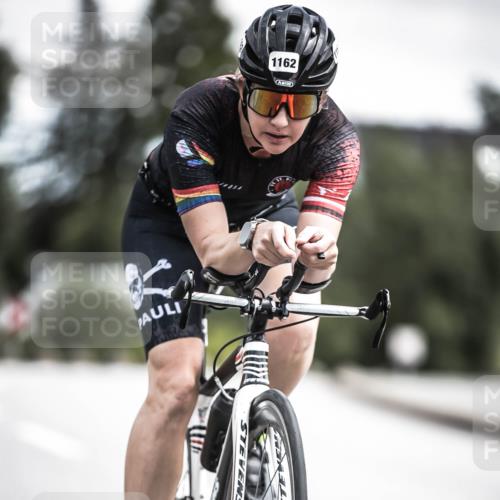 21.06.2026 - 29. Vierlanden-Triathlon H.Heesch http://msf.ph/oto/9926198 21.06.2026 13:20:04 Radfahren 1162 meine-sportfotos.de