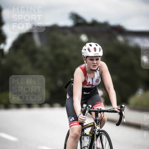 21.06.2026 - 29. Vierlanden-Triathlon H.Heesch http://msf.ph/oto/9926203 21.06.2026 14:57:05 Radfahren 1242 meine-sportfotos.de
