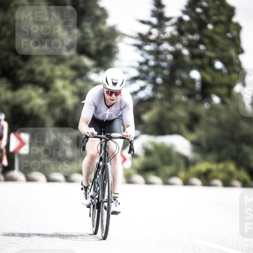 21.06.2026 - 29. Vierlanden-Triathlon H.Heesch http://msf.ph/oto/9926206 21.06.2026 13:20:40 Radfahren 1144 meine-sportfotos.de