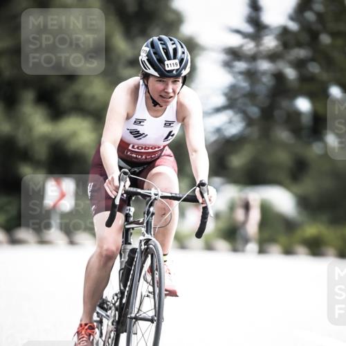 21.06.2026 - 29. Vierlanden-Triathlon H.Heesch http://msf.ph/oto/9926263 21.06.2026 13:20:44 Radfahren 1119 meine-sportfotos.de