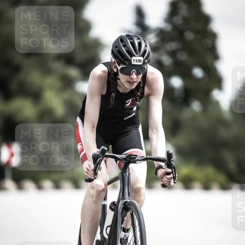21.06.2026 - 29. Vierlanden-Triathlon H.Heesch http://msf.ph/oto/9926277 21.06.2026 13:20:51 Radfahren 1106 meine-sportfotos.de