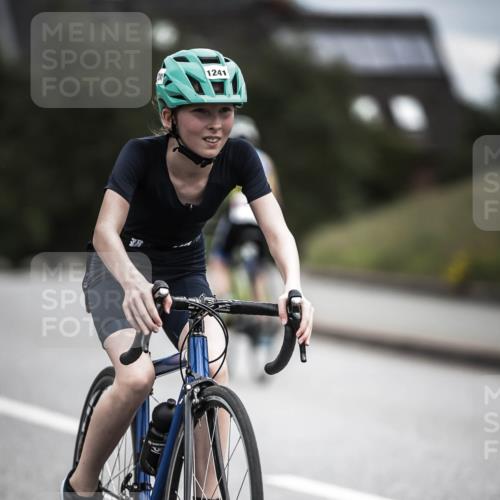 21.06.2026 - 29. Vierlanden-Triathlon H.Heesch http://msf.ph/oto/9926278 21.06.2026 14:57:17 Radfahren 1241 meine-sportfotos.de
