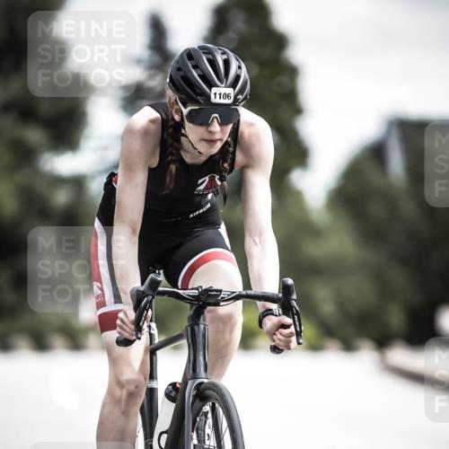 21.06.2026 - 29. Vierlanden-Triathlon H.Heesch http://msf.ph/oto/9926281 21.06.2026 13:20:51 Radfahren 1106 meine-sportfotos.de