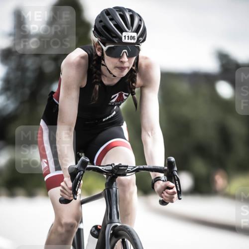 21.06.2026 - 29. Vierlanden-Triathlon H.Heesch http://msf.ph/oto/9926286 21.06.2026 13:20:51 Radfahren 1106 meine-sportfotos.de