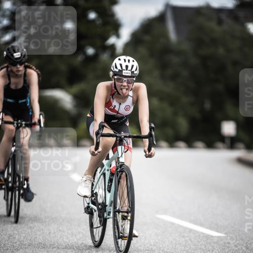 21.06.2026 - 29. Vierlanden-Triathlon H.Heesch http://msf.ph/oto/9926315 21.06.2026 14:57:40 Radfahren 1243 meine-sportfotos.de
