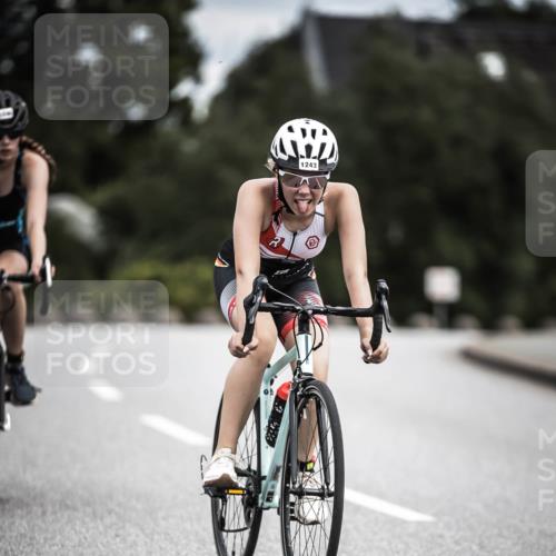 21.06.2026 - 29. Vierlanden-Triathlon H.Heesch http://msf.ph/oto/9926323 21.06.2026 14:57:40 Radfahren 1243 meine-sportfotos.de