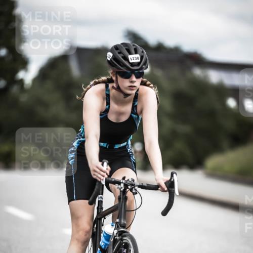 21.06.2026 - 29. Vierlanden-Triathlon H.Heesch http://msf.ph/oto/9926339 21.06.2026 14:57:42 Radfahren 1238 meine-sportfotos.de