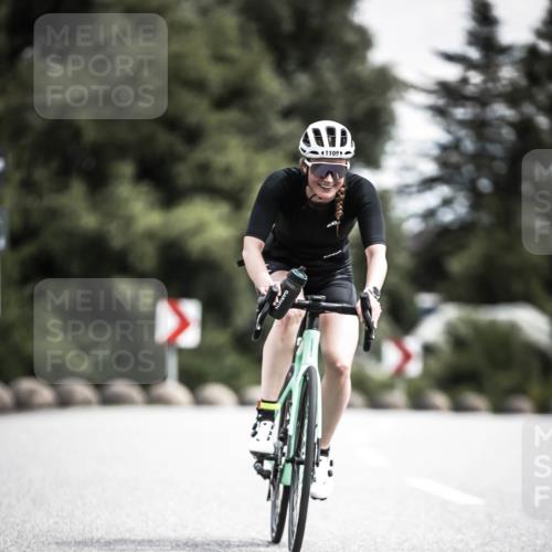 21.06.2026 - 29. Vierlanden-Triathlon H.Heesch http://msf.ph/oto/9926344 21.06.2026 13:21:15 Radfahren 11109 meine-sportfotos.de