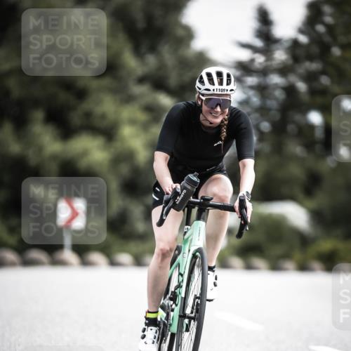 21.06.2026 - 29. Vierlanden-Triathlon H.Heesch http://msf.ph/oto/9926353 21.06.2026 13:21:15 Radfahren 1109 meine-sportfotos.de
