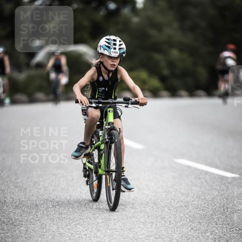 21.06.2026 - 29. Vierlanden-Triathlon H.Heesch http://msf.ph/oto/9926366 21.06.2026 14:57:53 Radfahren 1305 meine-sportfotos.de