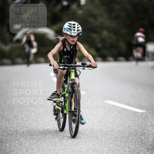 21.06.2026 - 29. Vierlanden-Triathlon H.Heesch http://msf.ph/oto/9926370 21.06.2026 14:57:53 Radfahren 1305 meine-sportfotos.de