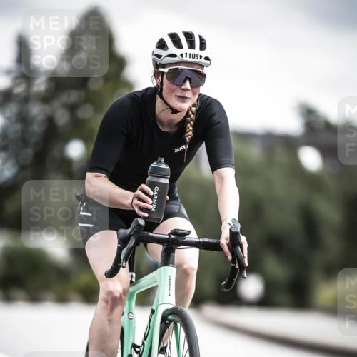 21.06.2026 - 29. Vierlanden-Triathlon H.Heesch http://msf.ph/oto/9926375 21.06.2026 13:21:16 Radfahren 460 meine-sportfotos.de