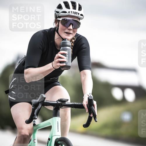 21.06.2026 - 29. Vierlanden-Triathlon H.Heesch http://msf.ph/oto/9926379 21.06.2026 13:21:16 Radfahren 460 meine-sportfotos.de