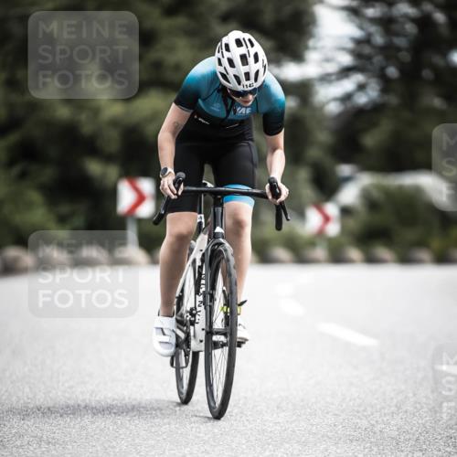 21.06.2026 - 29. Vierlanden-Triathlon H.Heesch http://msf.ph/oto/9926381 21.06.2026 13:21:23 Radfahren 1142 meine-sportfotos.de