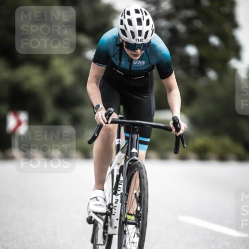 21.06.2026 - 29. Vierlanden-Triathlon H.Heesch http://msf.ph/oto/9926397 21.06.2026 13:21:23 Radfahren 1142 meine-sportfotos.de