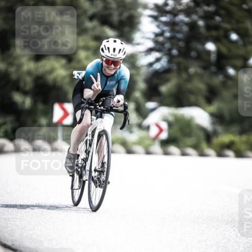 21.06.2026 - 29. Vierlanden-Triathlon H.Heesch http://msf.ph/oto/9926421 21.06.2026 13:22:32 Radfahren 1137 meine-sportfotos.de