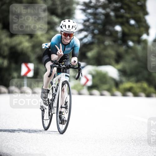 21.06.2026 - 29. Vierlanden-Triathlon H.Heesch http://msf.ph/oto/9926425 21.06.2026 13:22:32 Radfahren 1137 meine-sportfotos.de