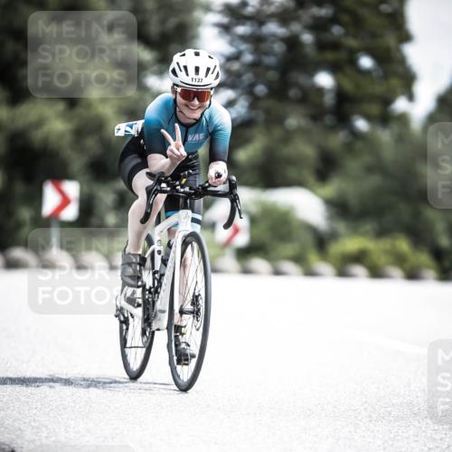 21.06.2026 - 29. Vierlanden-Triathlon H.Heesch http://msf.ph/oto/9926427 21.06.2026 13:22:32 Radfahren 1137 meine-sportfotos.de